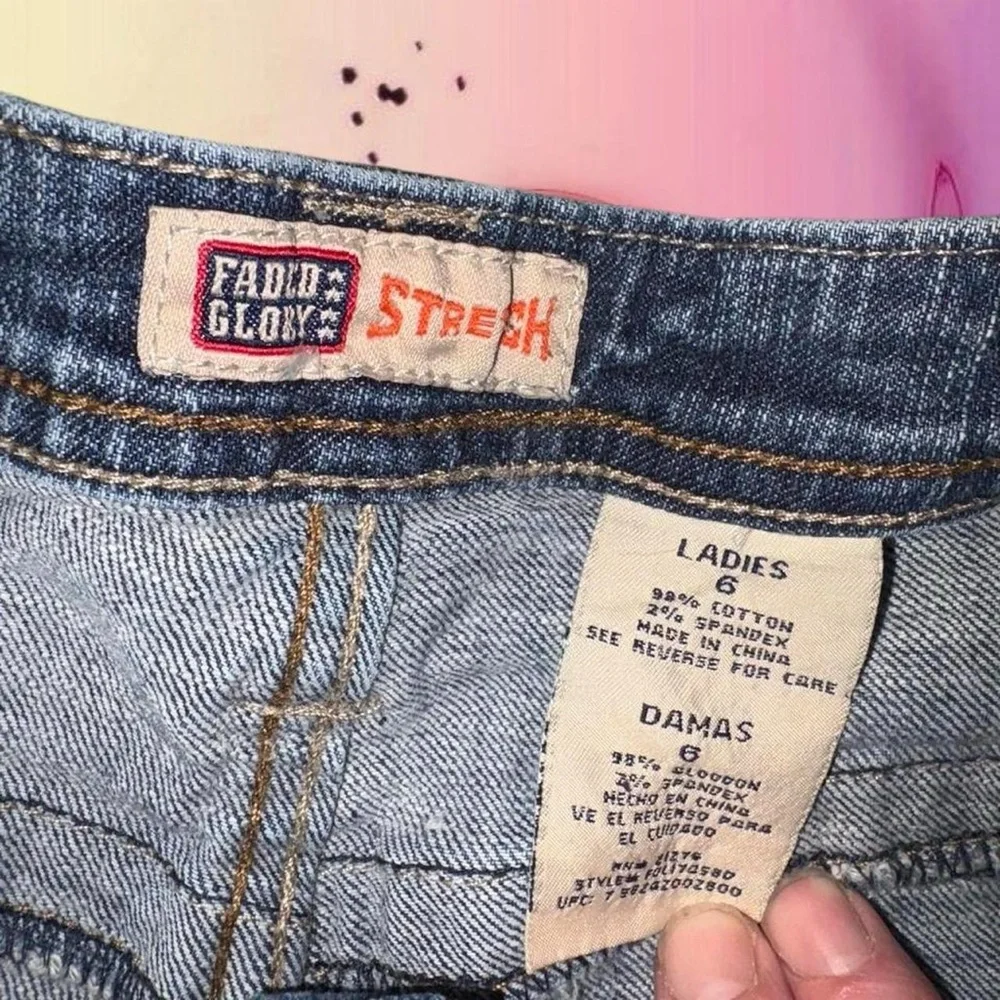 vintage 90s midrise denim shorts - faded glory, 98% cotton, sz 6. no flaws!